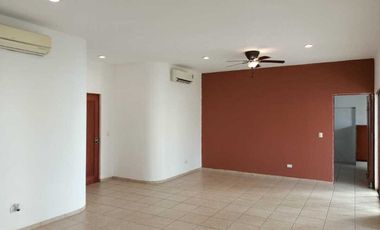 En Venta, Casa de un piso en Las Fincas, Temozón Norte Mérida, Yucatán (3Rec)