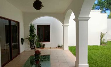 En Venta, Casa de un piso en Las Fincas, Temozón Norte Mérida, Yucatán (3Rec)