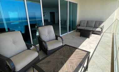 CONDOMINIO EN VENTA CON HERMOSA VISTA AL MAR !!!!!