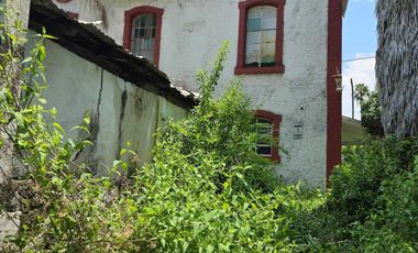 OPORTUNIDAD UNICA, CASA EN VENTA COMO TERRENO A LA ORILLA DEL LAGO DE CHAPALA.