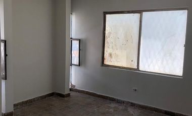 CASA IDEAL PARA OFICINAS PARA REMODELAR,  COL CENTRO