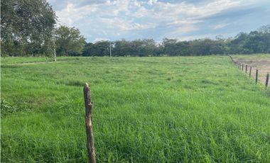 Lotes desde 1.500m2 hasta 2.540m2 en venta La Buitrera Palmira Valle
