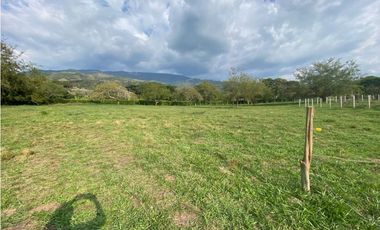 Lotes desde 1.500m2 hasta 2.540m2 en venta La Buitrera Palmira Valle