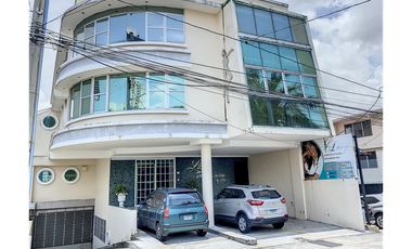 Edificio Comercial en Calle 72 Este - San Francisco - RB