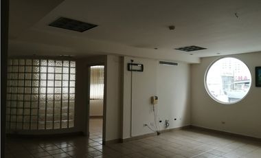 Edificio Comercial en Calle 72 Este - San Francisco - RB