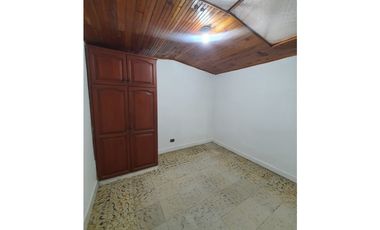 CASA EN VENTA BARRIO SANTA MONICA-DOSQUEBRADAS