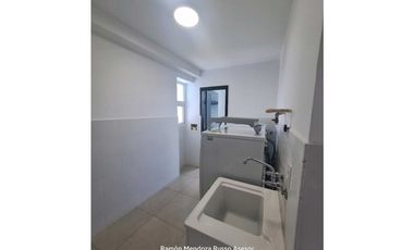 Venta Rápida de Súper Amplia y Espaciosa propiedad 218 Mts2