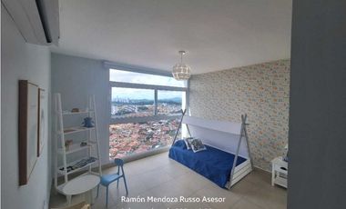 Venta Rápida de Súper Amplia y Espaciosa propiedad 218 Mts2