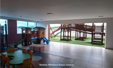 Venta Rápida de Súper Amplia y Espaciosa propiedad 218 Mts2