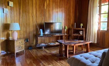 SE VENDE HERMOSA CASA ALTOS DE CERRO AZUL DE DOS PISOS 1317M2 YL