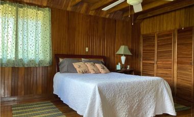SE VENDE HERMOSA CASA ALTOS DE CERRO AZUL DE DOS PISOS 1317M2 YL
