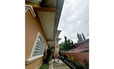 LAS CUMBRES / VILLA ZAITA / 600 M2 / 2 NIVELES / 5 HABITAC / DEPOSITO
