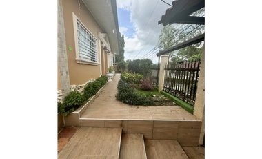 LAS CUMBRES / VILLA ZAITA / 600 M2 / 2 NIVELES / 5 HABITAC / DEPOSITO