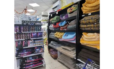 Se Alquila Local Comercial en Punta Paitilla