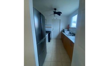 Se alquila casa en las Arboledas Cluster los olivos