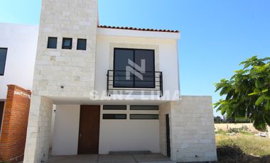 Castela Reserva Residencial: Excelente propiedad, iluminada con amplios espacios