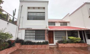 CASA EN RENTA, ESTILO CAMPIRANA. PUERTO PESQUERO. CARMEN,CAMPECHE.