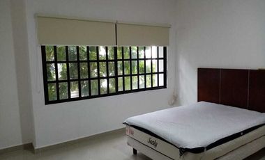 CASA EN RENTA, ESTILO CAMPIRANA. PUERTO PESQUERO. CARMEN,CAMPECHE.