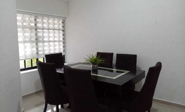 CASA EN RENTA, ESTILO CAMPIRANA. PUERTO PESQUERO. CARMEN,CAMPECHE.