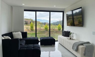 Casa en Parcelación para Arriendo Amoblado en El Retiro Pantanillo
