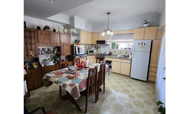 VENTA CHALET EN  PH BARRIO PERALTA RAMOS