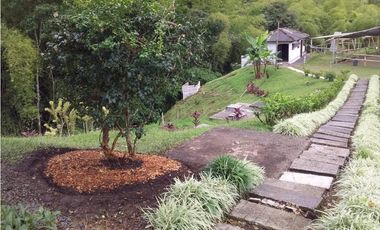 SE VENDE HERMOSA FINCA DE RECREO VIA A ARMENIA