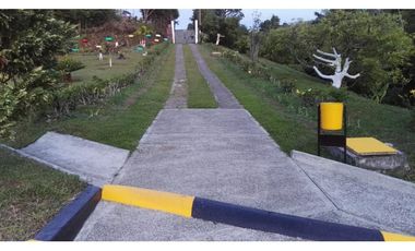 SE VENDE HERMOSA FINCA DE RECREO VIA A ARMENIA