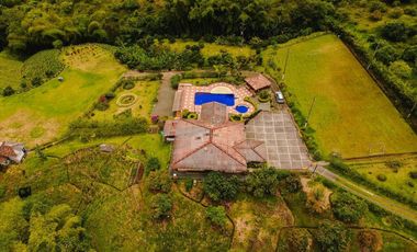 SE VENDE HERMOSA FINCA DE RECREO VIA A ARMENIA