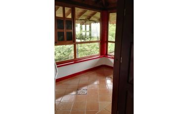 SE VENDE HERMOSA FINCA DE RECREO VIA A ARMENIA