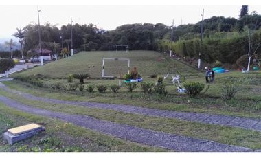 SE VENDE HERMOSA FINCA DE RECREO VIA A ARMENIA