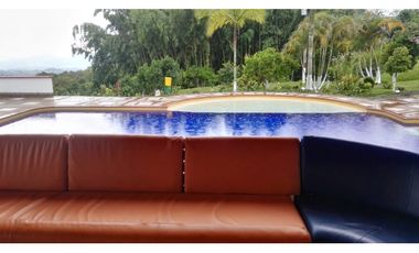 SE VENDE HERMOSA FINCA DE RECREO VIA A ARMENIA