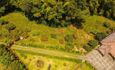 SE VENDE HERMOSA FINCA DE RECREO VIA A ARMENIA