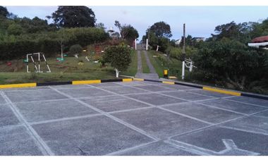 SE VENDE HERMOSA FINCA DE RECREO VIA A ARMENIA