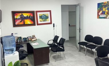 Venta de oficina en BORACAY