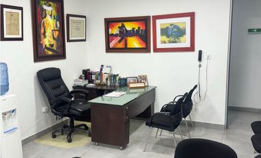 Venta de oficina en BORACAY