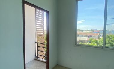 3 Bedroom Townhouse for sale in Sam Ko, Phra Nakhon Si Ayutthaya