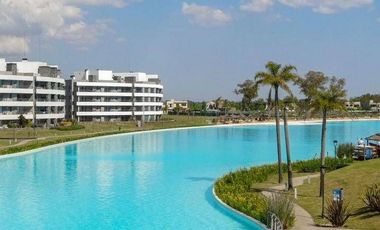Departamento venta de 1 dormitorio terraza y cochera en Lagoon Pilar