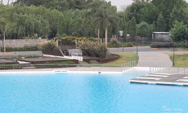 Departamento venta de 1 dormitorio terraza y cochera en Lagoon Pilar