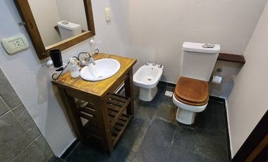 Casa Fondo en venta en Caseros