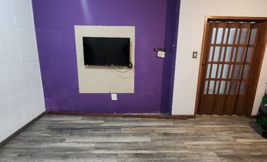 Casa Fondo en venta en Caseros