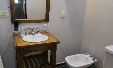 Casa Fondo en venta en Caseros