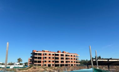 Departamento en venta de 1 dormitorio c/ jardín y cochera en Lagoon Pilar