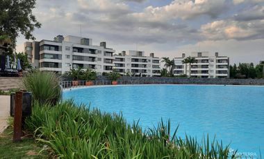 Departamento venta pozo de 1 dormitorio c/ cochera en Lagoon Pilar