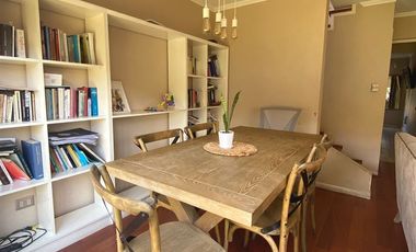 Casa en Venta en Guillermo Ulriksen con Raul Bitran