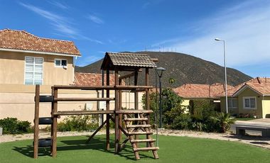 Casa en Venta en Guillermo Ulriksen con Raul Bitran