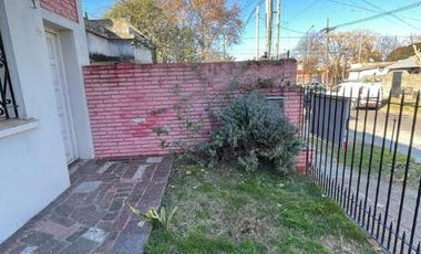 Casa en venta en Bernal Oeste