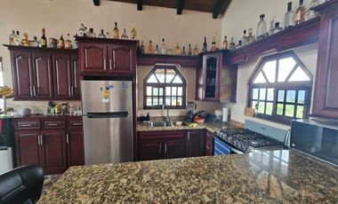 Bonita casa con vista a la presa de valle de juarez jalisco