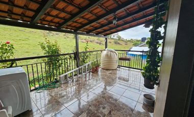Bonita casa con vista a la presa de valle de juarez jalisco