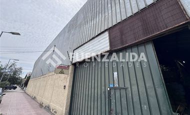 Local Comercial en Arriendo en Letras/ Biaut