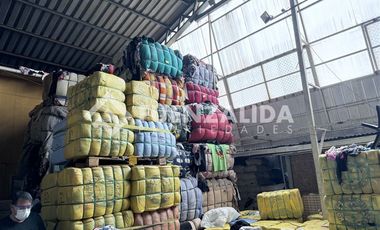 Local Comercial en Arriendo en Letras/ Biaut